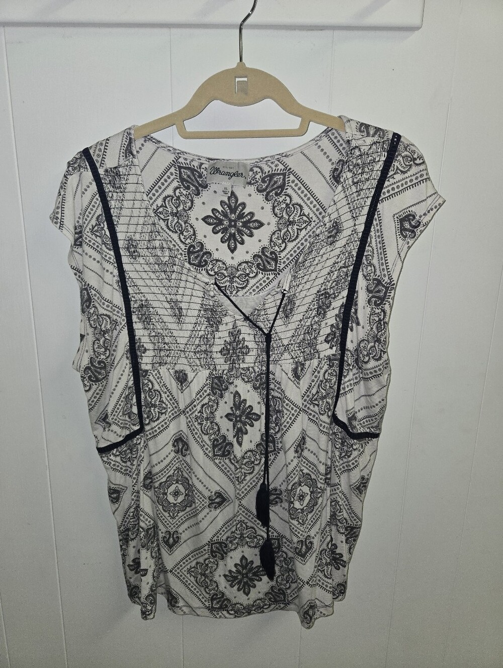 Wrangler Black & White Paisley Print Peasant Tunic
